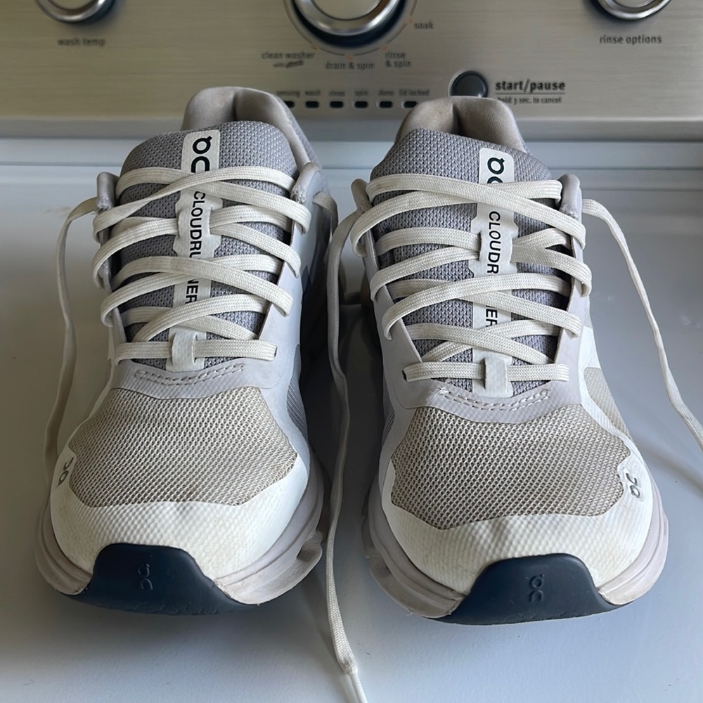 On Cloud Sneakers